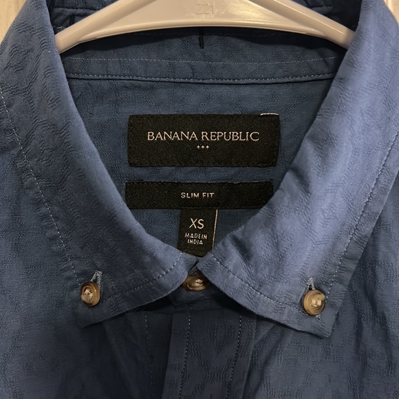 Navy banana republic button up tee - Picture 4 of 5